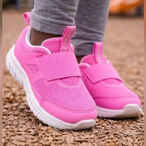 Carter’s Size 9 Toddler Pink Mesh Slip On Sneakers